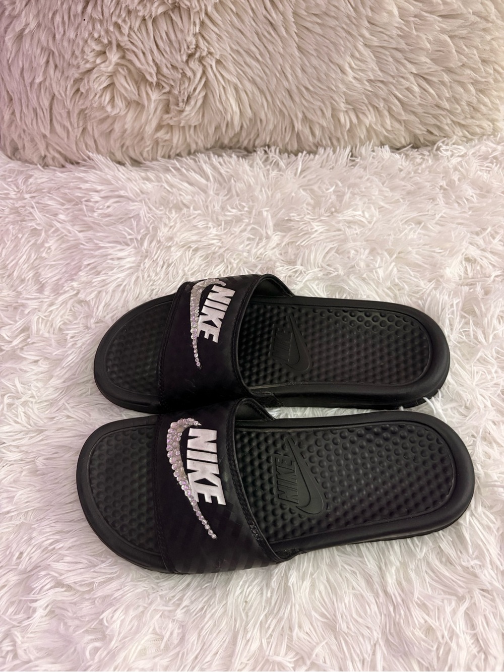 Nike Women's Black Slide Sandals with Rhinestone Swoosh - Picture 3 of 3